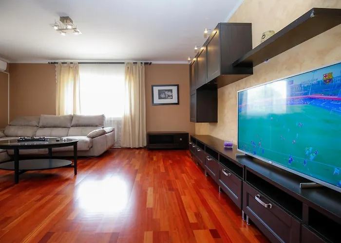Magnifica Planet Costa Dorada فيلة كامبريلس